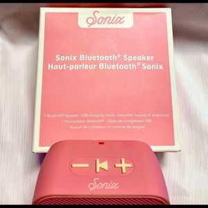 NWT Sonix Bluetooth Speaker